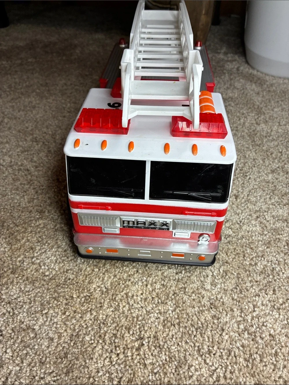 Sunny Days Maxx Action KidsFire Truck Interactive Toy with Extendable Ladder